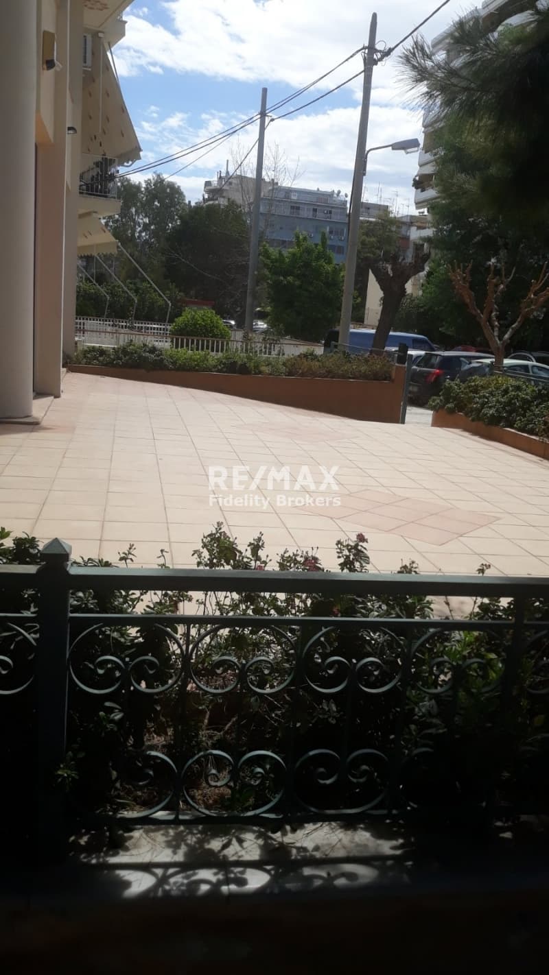 Κατάστημα στην Λόφος Φιλαρέτου, Καλλιθέα — Φωτογραφία 3 από 14