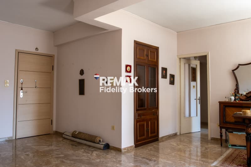 Apartment in Agios Ioannis Chrisostomos, Nikaia — Photo 5 of 14