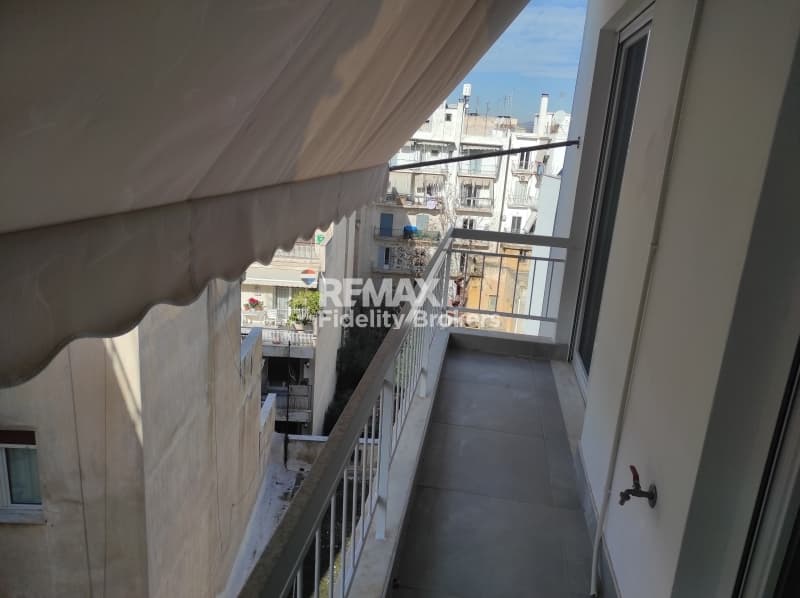 Apartment in Fokionos Negri, Kipseli — Photo 1 of 16