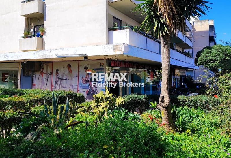 Κατάστημα στην Περιβόλια, Γαλάτσι — Φωτογραφία 5 από 5