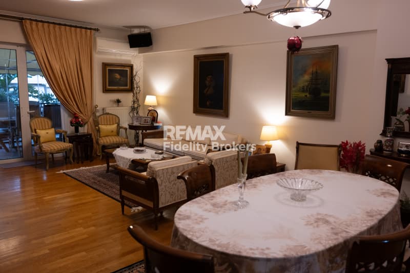 Διαμέρισμα στην Άνω Γλυφάδα, Γλυφάδα — Φωτογραφία 9 από 31