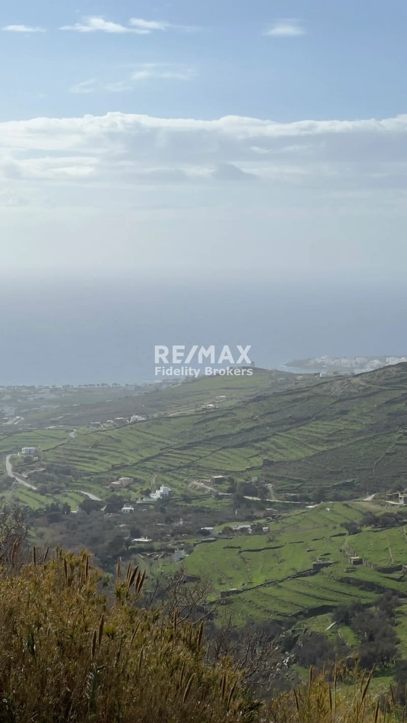 Οικόπεδο στην Τριαντάρος, Τήνος — Φωτογραφία 4 από 7