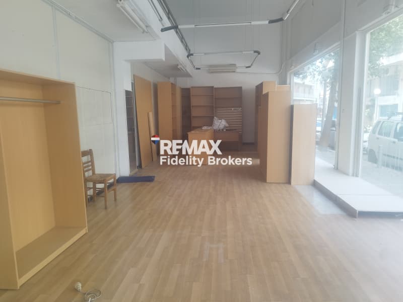 Retail Store in Dafni, Dafni — Photo 4 of 8