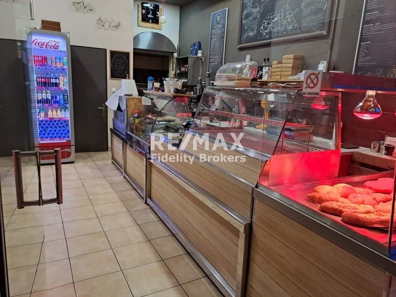 Retail Store in Agia Kiriaki, Palaio Faliro — Photo 6 of 7