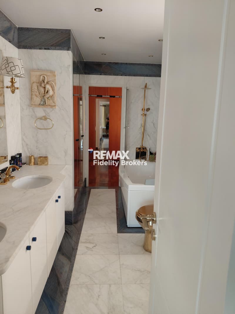 House in Panionia, Glyfada — Photo 26 of 28