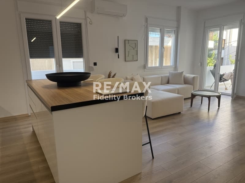 Apartment in Agios Georgios, Neo Psichiko — Photo 8 of 25