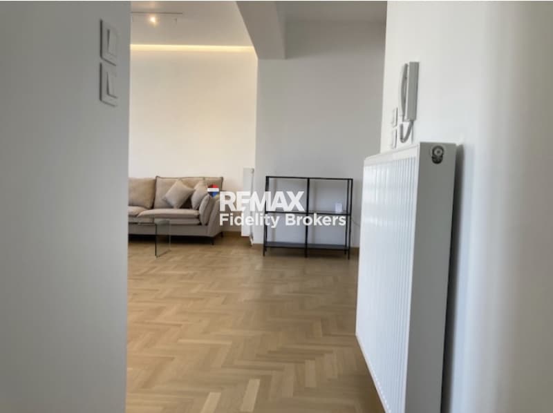 Apartment in Neo Pagkrati, Vironas — Photo 4 of 9