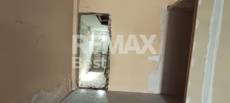 Retail Store in Neo Kordelio, Eleftherio-Kordelio — Photo 5 of 6