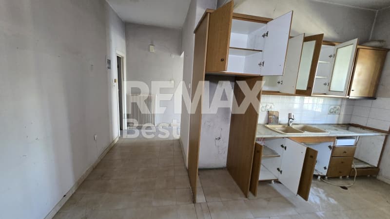 Apartment in Above the Ring Road, Evosmos — Photo 8 of 13