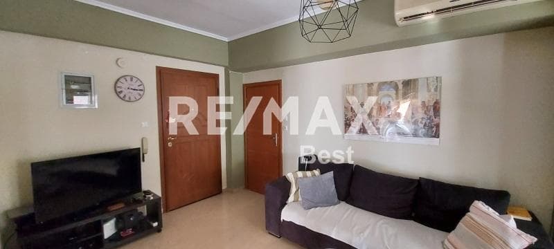 Apartment in Strebenioti, Neapoli — Photo 1 of 14
