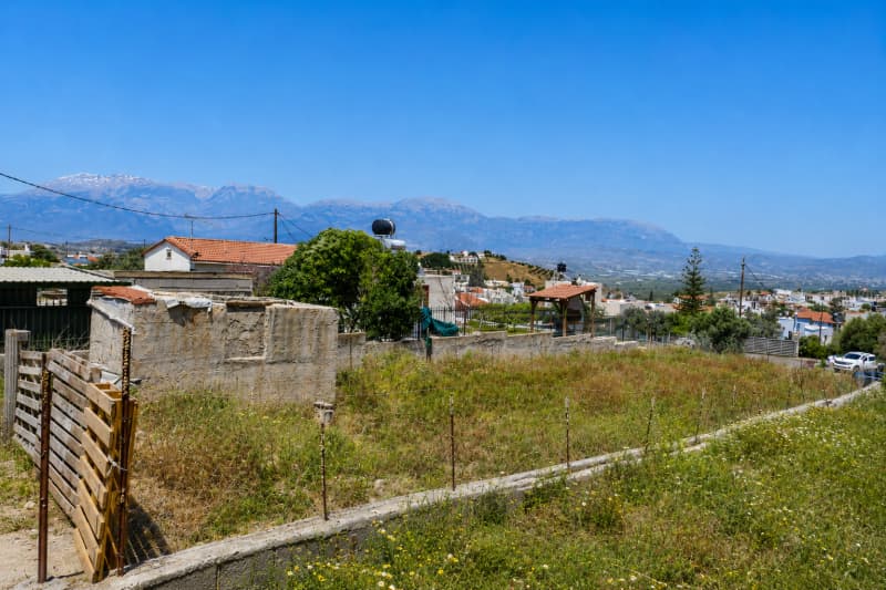 Building Plot in Listaros, Moires — Photo 1 of 5