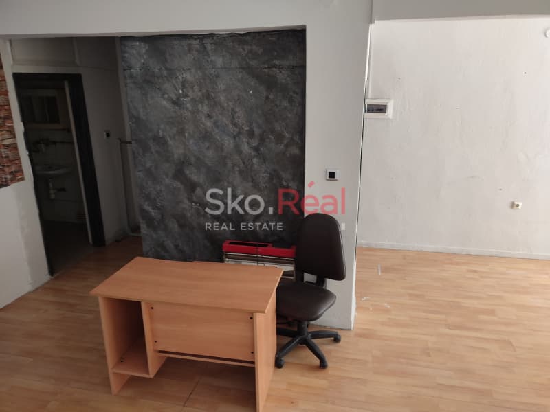 Retail Store in Zoodochou Pigis, Ampelokipoi — Photo 9 of 19
