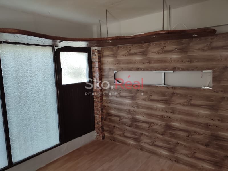 Retail Store in Zoodochou Pigis, Ampelokipoi — Photo 12 of 19