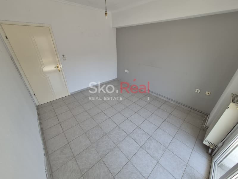 Apartment in Kato Ilioupoli, Evosmos — Photo 12 of 25