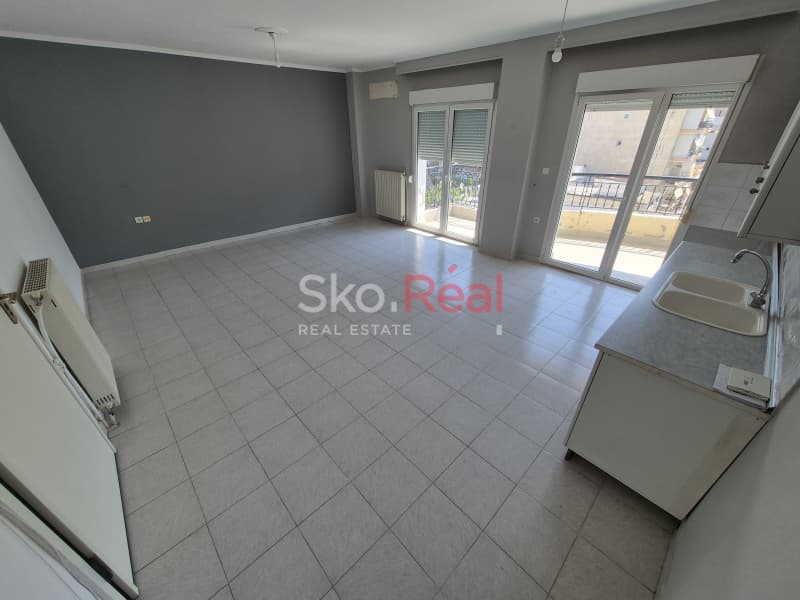 Apartment in Kato Ilioupoli, Evosmos — Photo 3 of 25