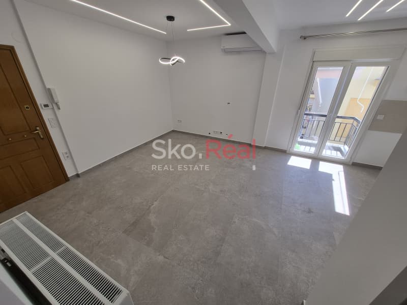 Apartment in Center, Stavroupoli — Photo 4 of 25