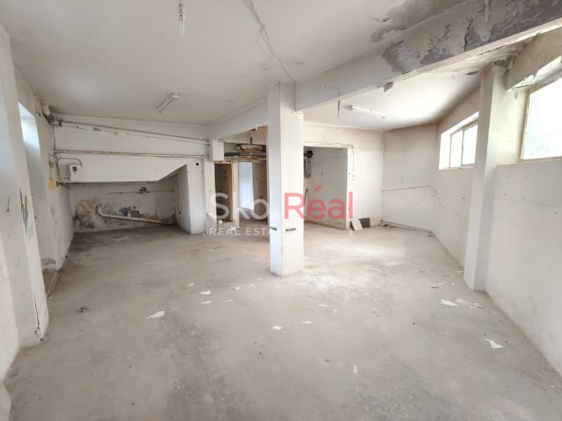 Warehouse in Center, Kalamaria — Photo 8 of 17
