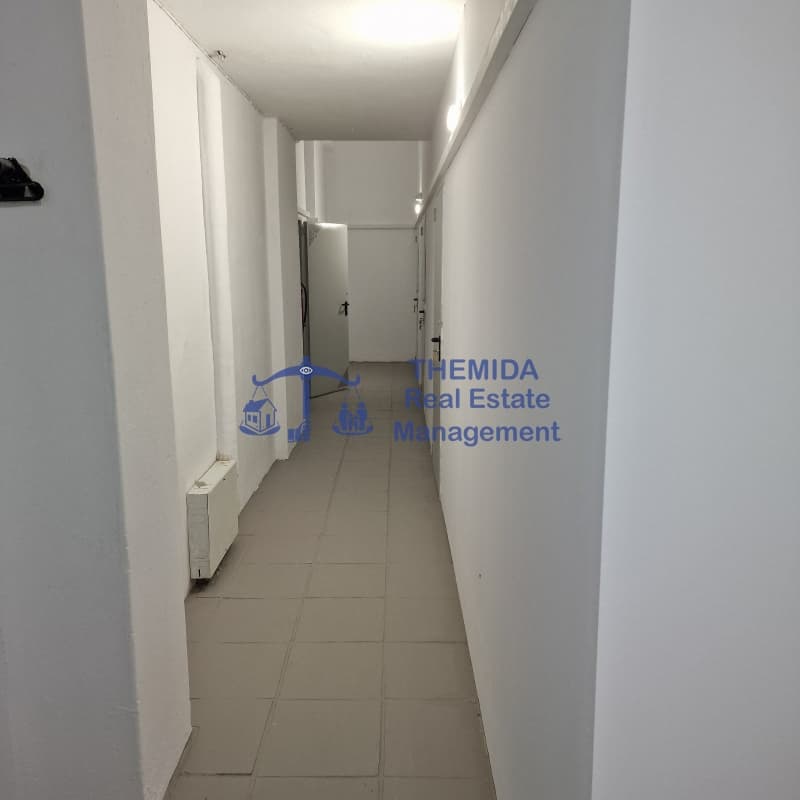 Αποθήκη στην Κέντρο, Θέρμη — Φωτογραφία 8 από 10