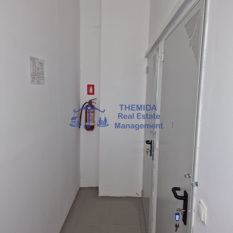 Αποθήκη στην Κέντρο, Θέρμη — Φωτογραφία 10 από 10