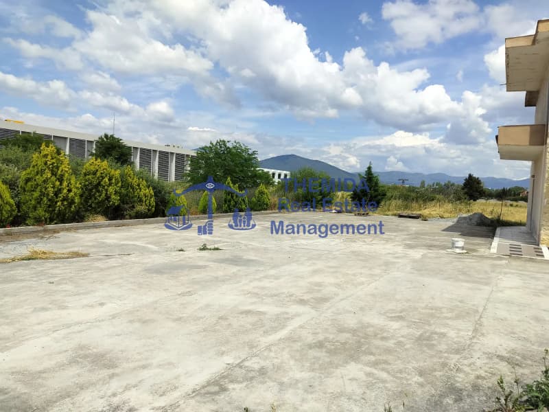 Γραφείο στην Βασιλικά, Βασιλικά — Φωτογραφία 1 από 5