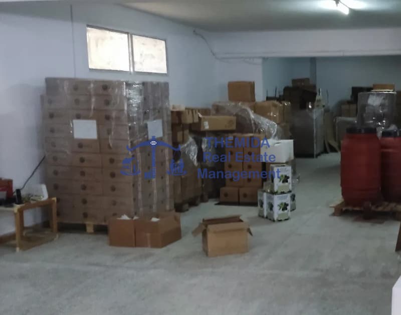 Αποθήκη στην Κέντρο, Θέρμη — Φωτογραφία 1 από 4