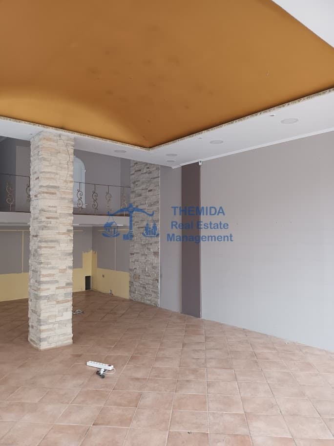 Retail Store in Eptalofos, Ampelokipoi — Photo 5 of 26