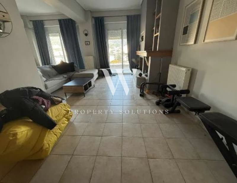Apartment in Agia Eleousa, Kalithea — Photo 1 of 6