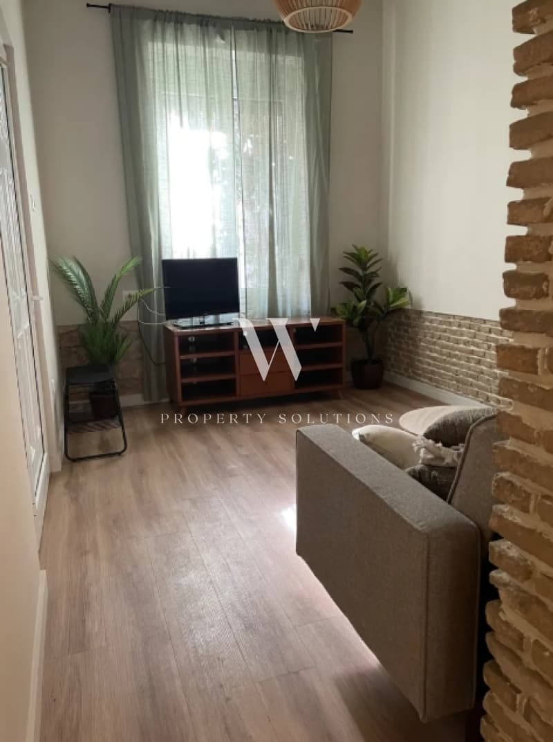 Apartment in Center, Dafni — Photo 9 of 13