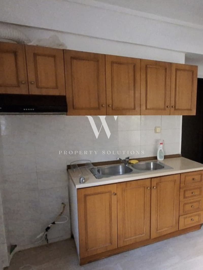 Apartment in Agia Sofia, Piraeus — Photo 2 of 4
