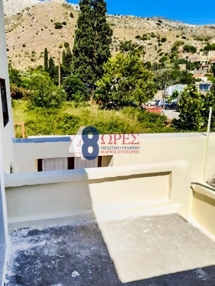House in Kardamila, Oinousses — Photo 22 of 25