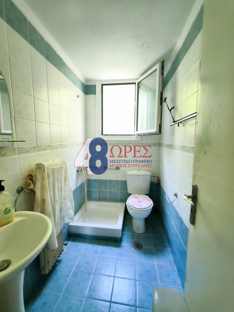 House in Kardamila, Oinousses — Photo 14 of 19