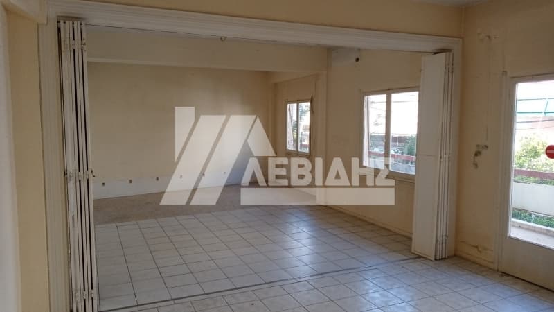 Apartment in Lazarou, Nea Ionia — Photo 1 of 7
