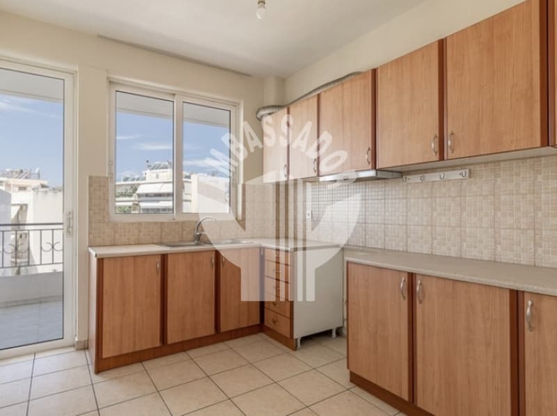 Apartment in Leof. Liosion, Attiki — Photo 2 of 7