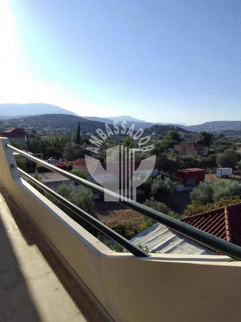 House in Lamprika, Koropi — Photo 1 of 10