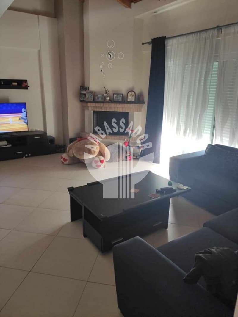 House in Agia Triada, Kamatero — Photo 1 of 16