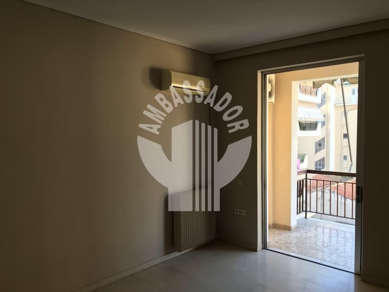 Apartment in Analipsi, Vironas — Photo 4 of 12