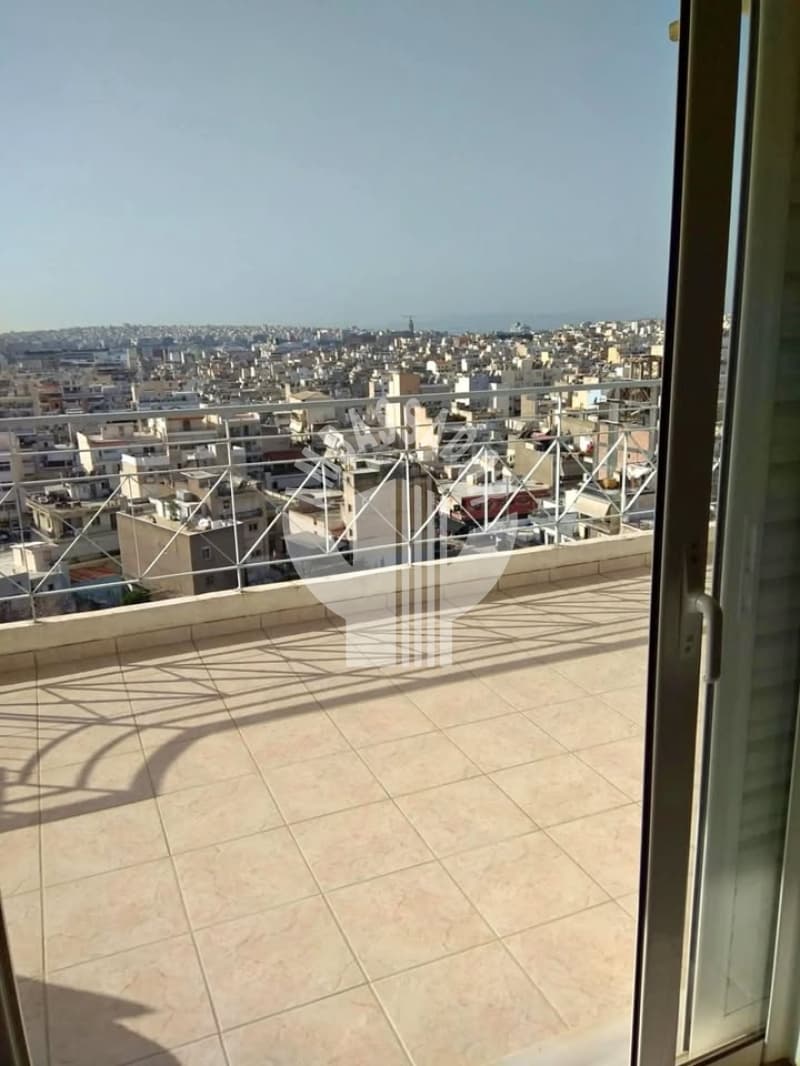 Διαμέρισμα στην Παλαιά Κοκκινιά, Πειραιάς — Φωτογραφία 1 από 16