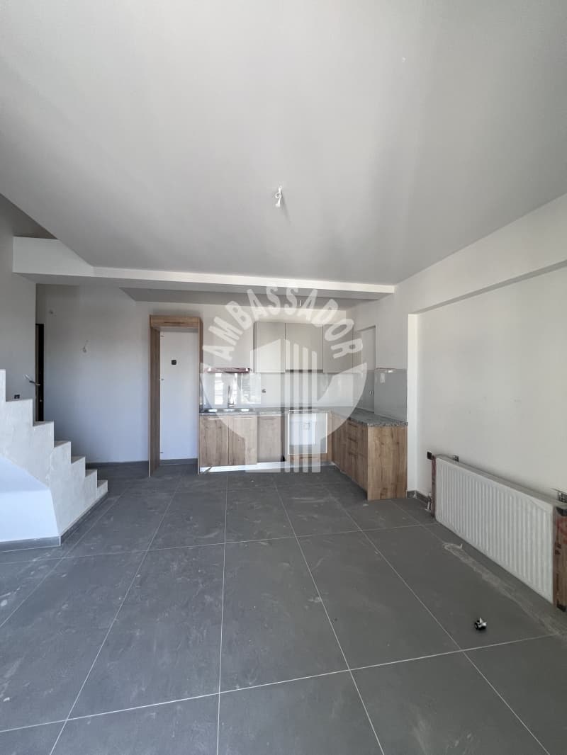 House in Viamax, Peristeri — Photo 1 of 6