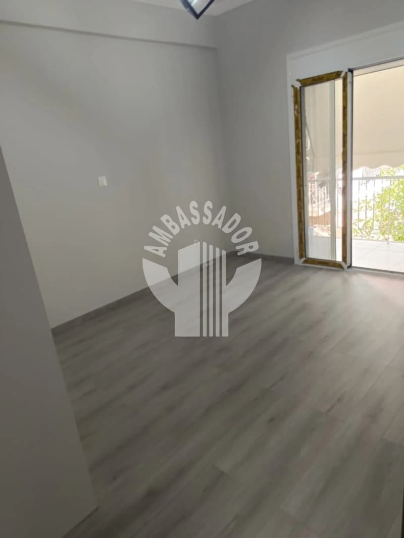 Apartment in Plateia Davaki, Kalithea — Photo 8 of 14