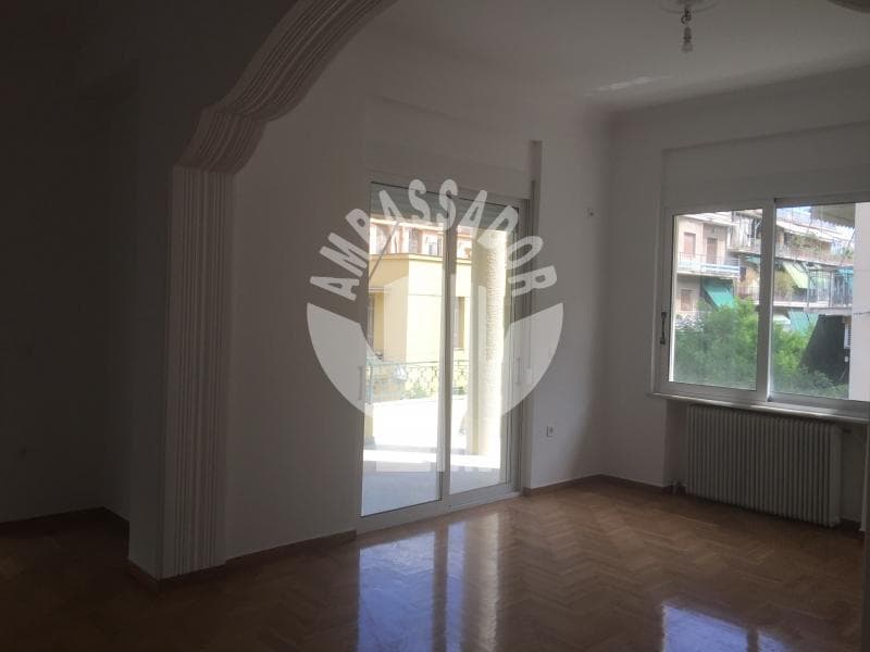 Apartment in Neo Pagkrati, Vironas — Photo 3 of 31
