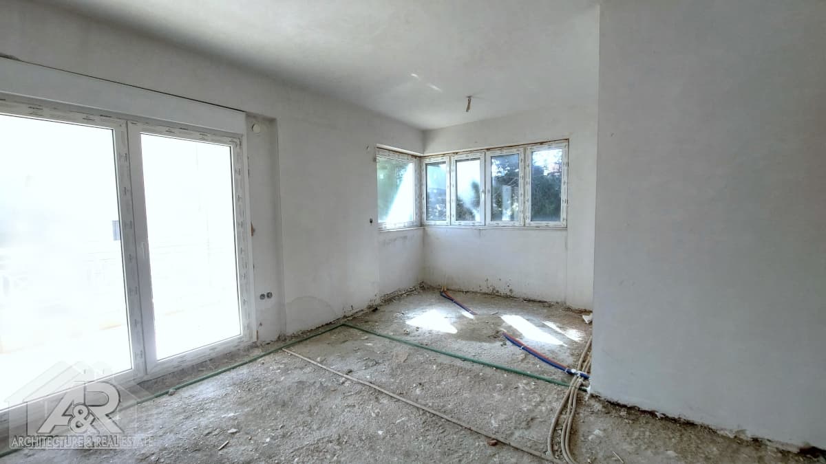 House in Panorama, Panorama — Photo 11 of 22