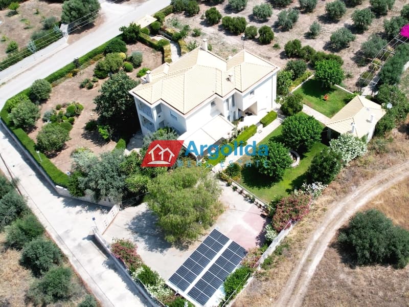 Μονοκατοικία στην Αρχαία Κόρινθος, Κόρινθος — Φωτογραφία 24 από 30