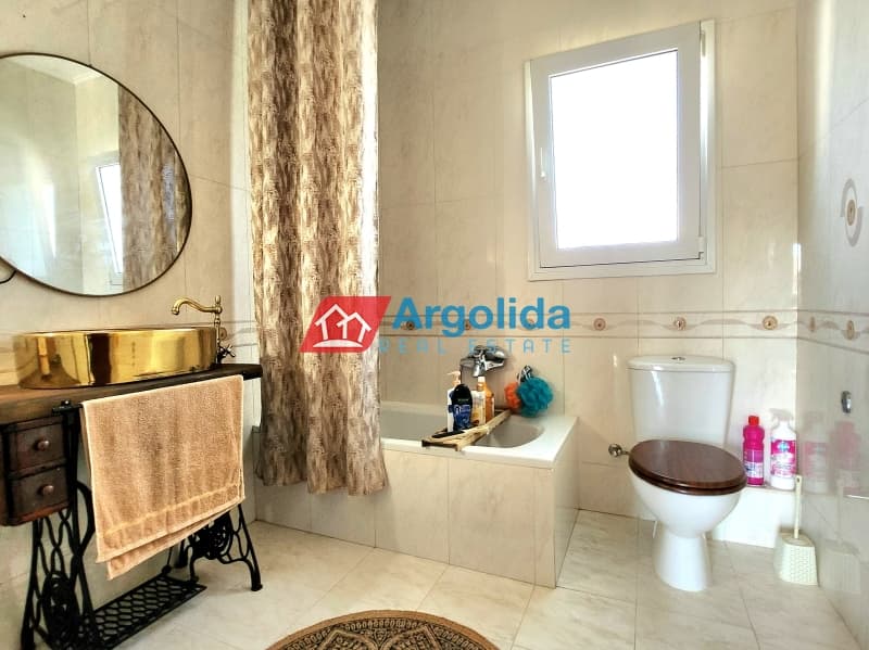 House in Loutraki, Loutraki-Perachora — Photo 13 of 25