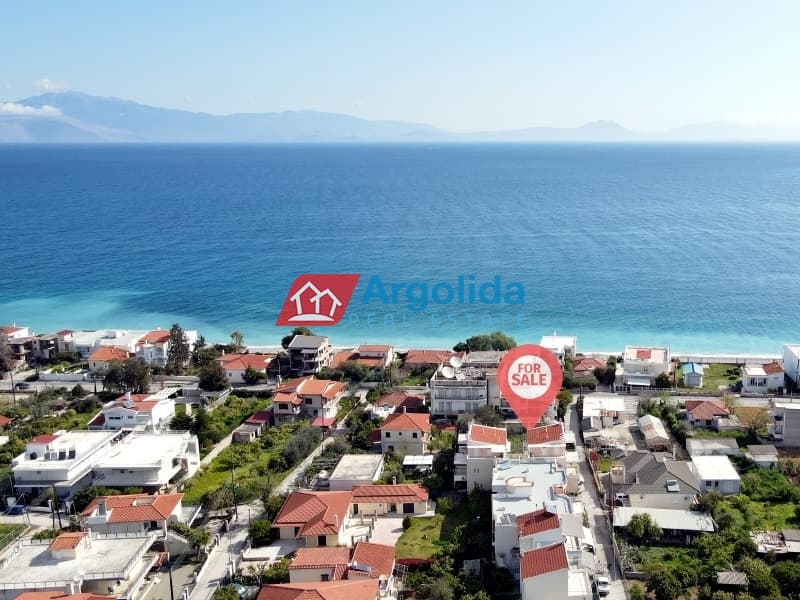 Μονοκατοικία στην Παραλία, Σικυώνα — Φωτογραφία 24 από 25