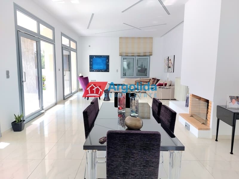 House in Isthmia, Loutraki-Perachora — Photo 4 of 30