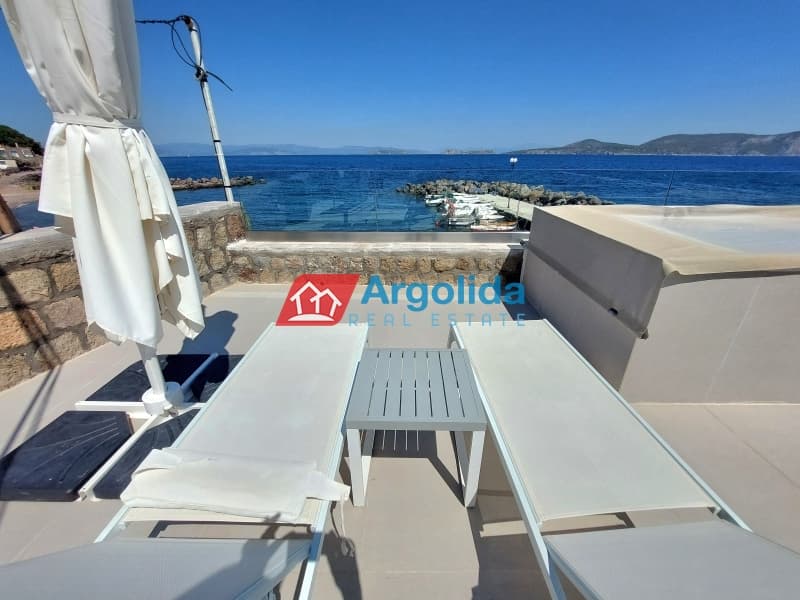 House in Agios Nikolaos, Methana — Photo 23 of 30