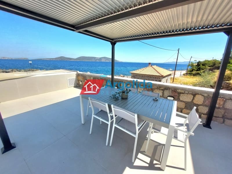 House in Agios Nikolaos, Methana — Photo 20 of 30