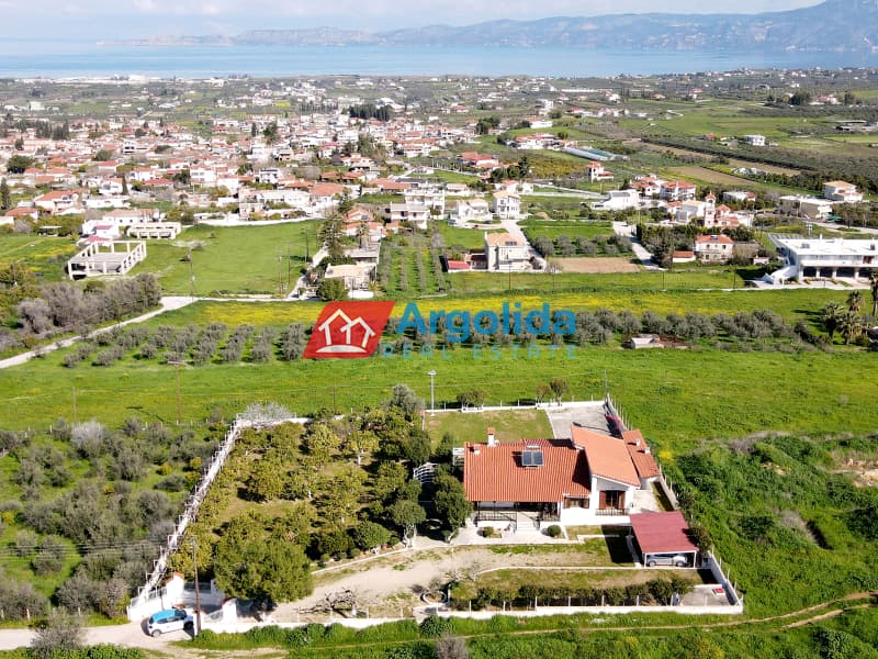 Μονοκατοικία στην Αρχαία Κόρινθος, Κόρινθος — Φωτογραφία 22 από 25