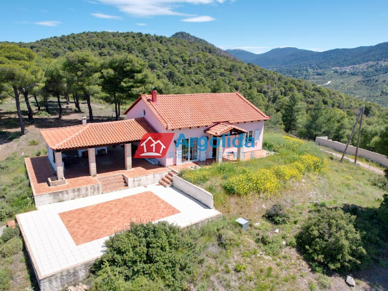House in Perachora, Loutraki-Perachora — Photo 1 of 30