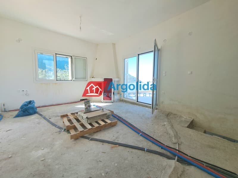 Μονοκατοικία στην Κουμαριάς, Ευρωστίνη — Φωτογραφία 27 από 30